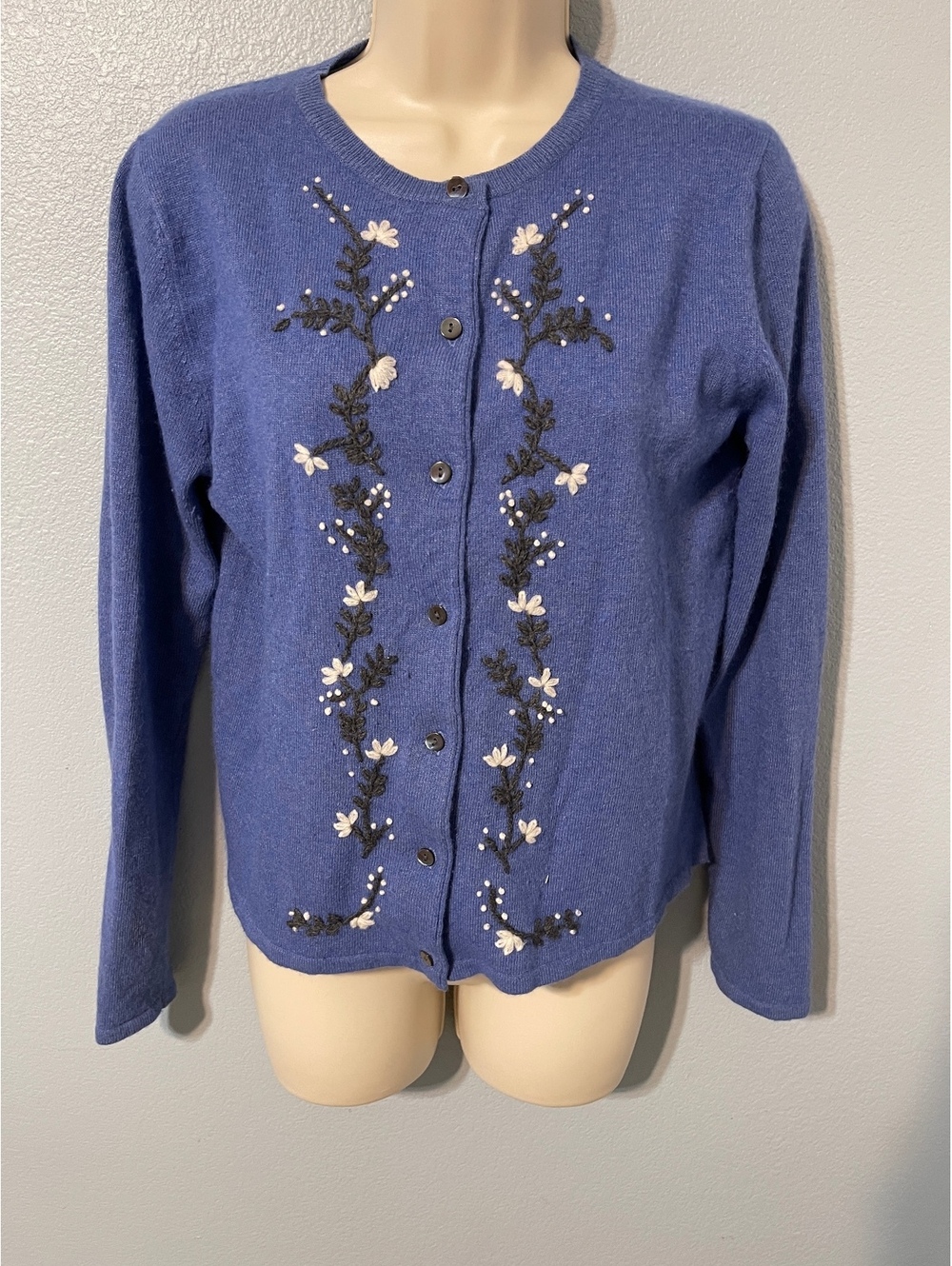 Ann Taylor Blue Floral Embroidered Cardigan Sweater Wool Angora Medium